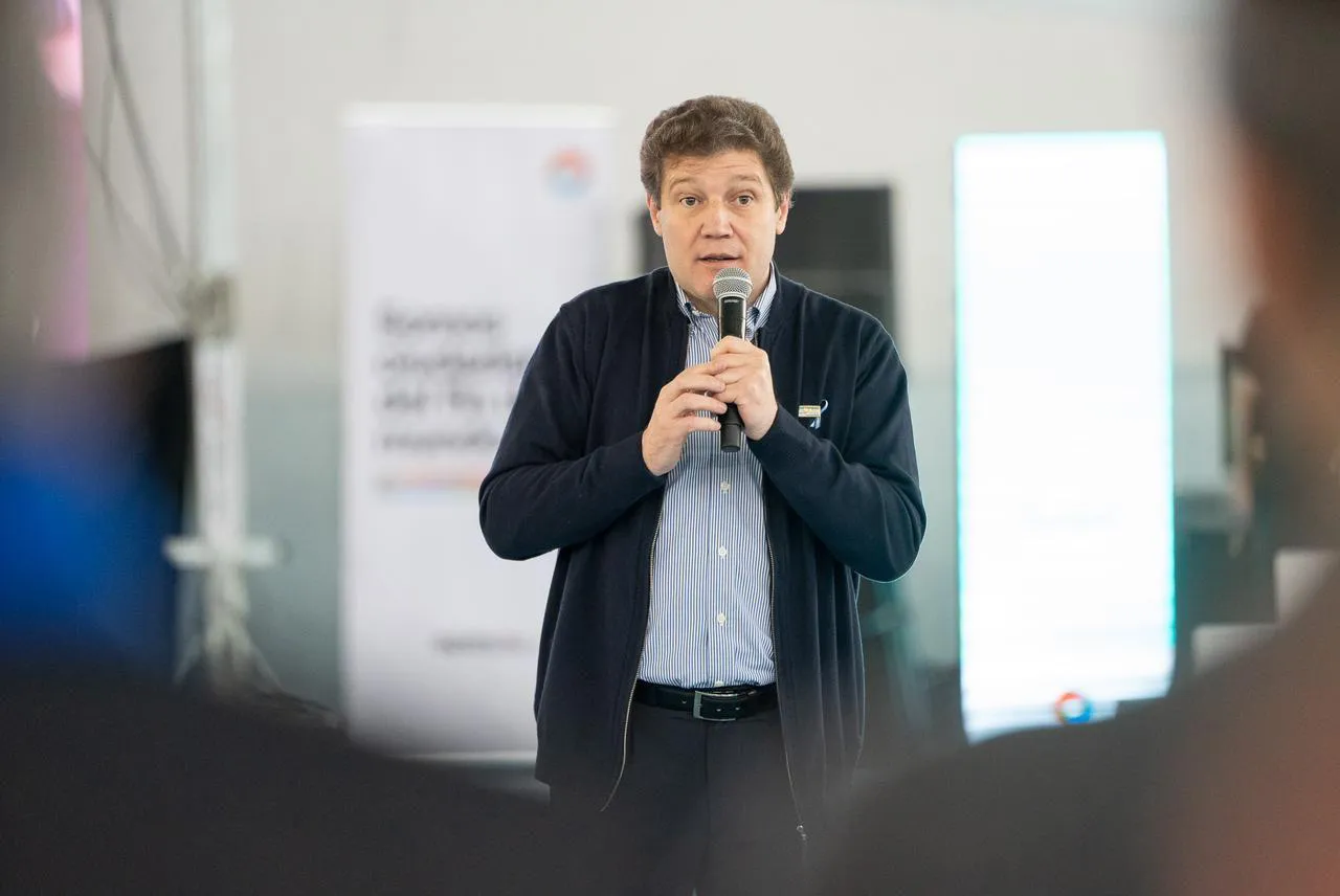 multimedia.normal.aed8e10b28cdaf24.TUVMRUxMQV9ub3JtYWwuanBn