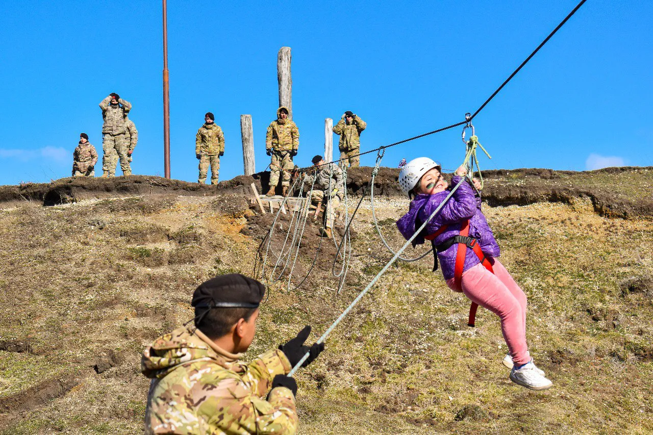 multimedia.normal.ba2ea51e18ee9b0b.UHJpbWF2ZXJhIEJJTSA1ICgzKV9ub3JtYWwud2VicA==