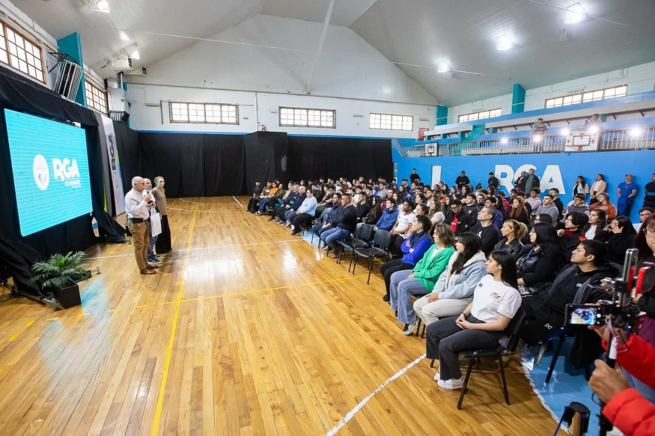 multimedia.normal.9f70d1a60979f0fd.bm9ybWFsLndlYnA=