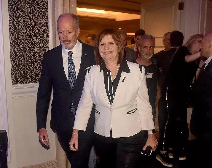 Knoblovits-y-Bullrich