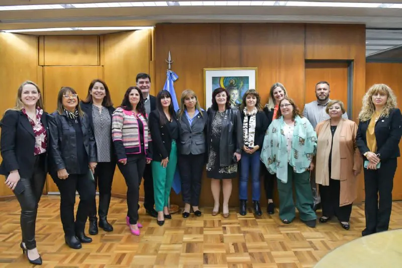 e47b9b89-c9ca-4e93-be41-41d1948b93e6