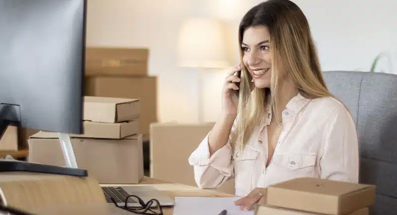 comercial-mujer-trabajo.jpg