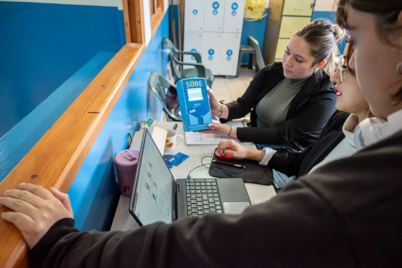 photo_5100732852294757815_y