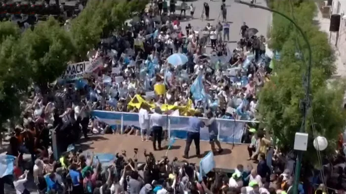 macri-en-dolores-acto-700x394