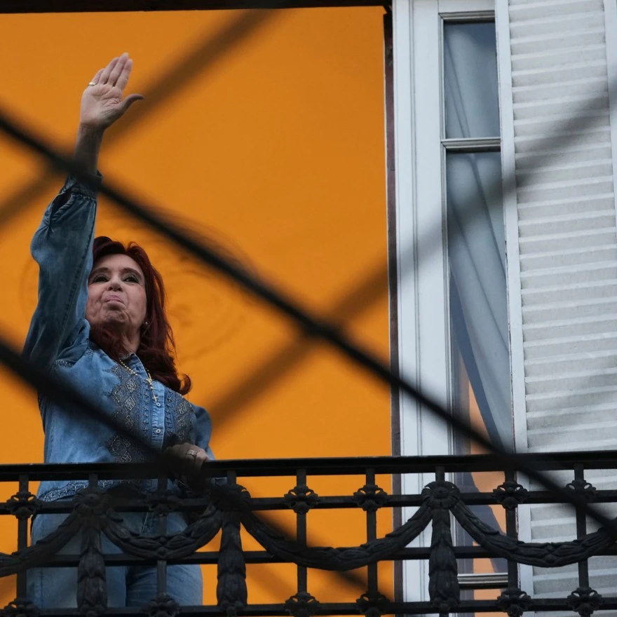 690295601cfc6-screen-and-max-width480px_880_880!