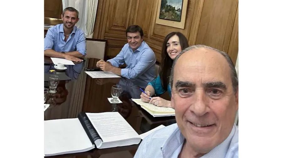 guillermo-francos-20240203-1749590
