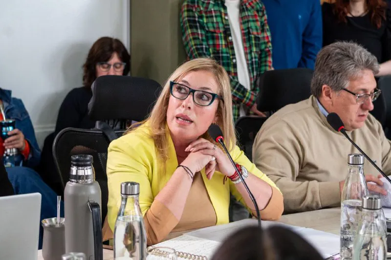 23a462e2-c1b9-40cd-a8c4-034b8bdf0772