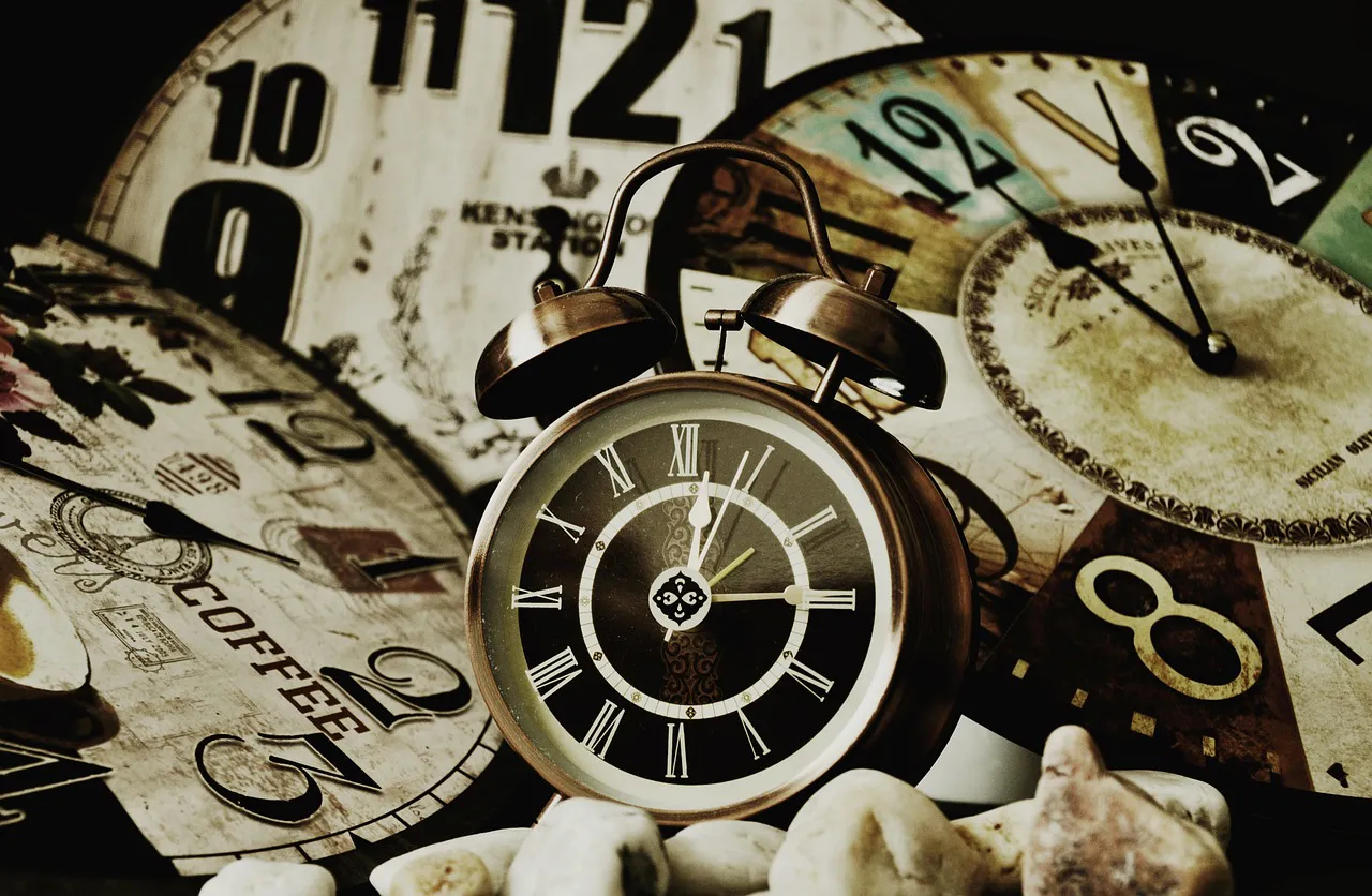 time-3085468_1280