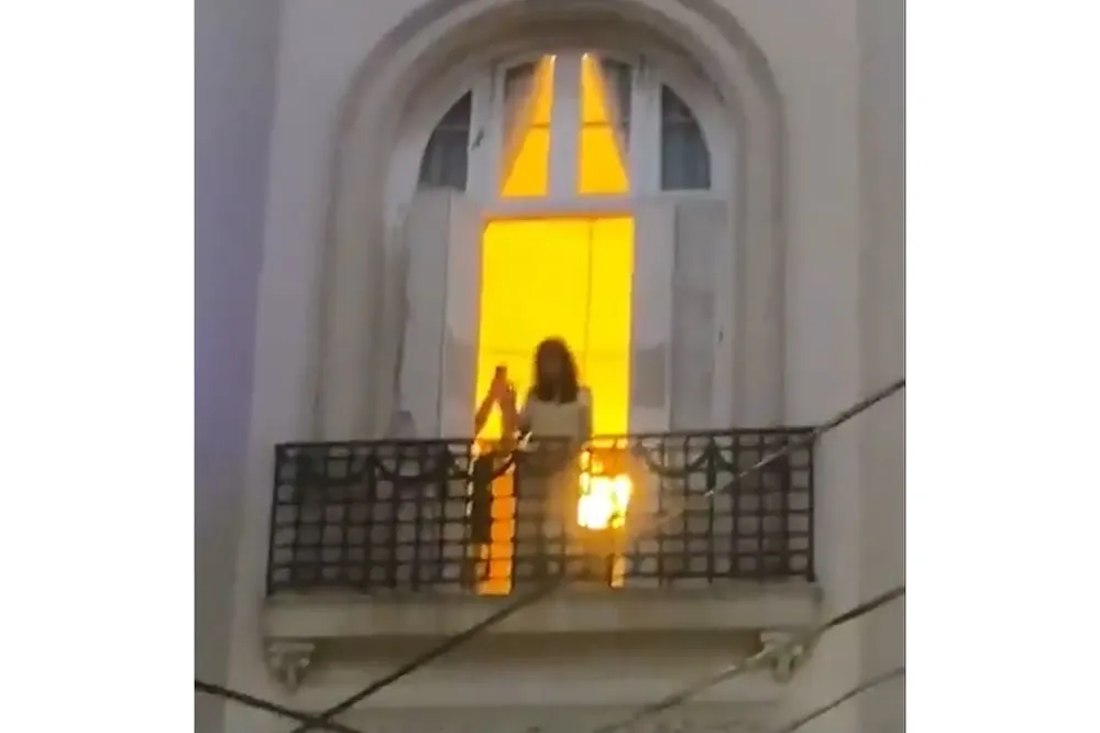 KU2HEZECLBCXZA77NBGIZFTOYM