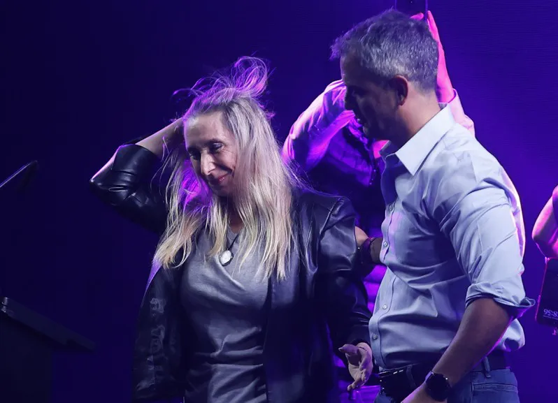 68264a754edfc_798_577!