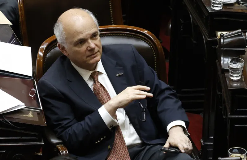 69437da9bfb89_798_518!