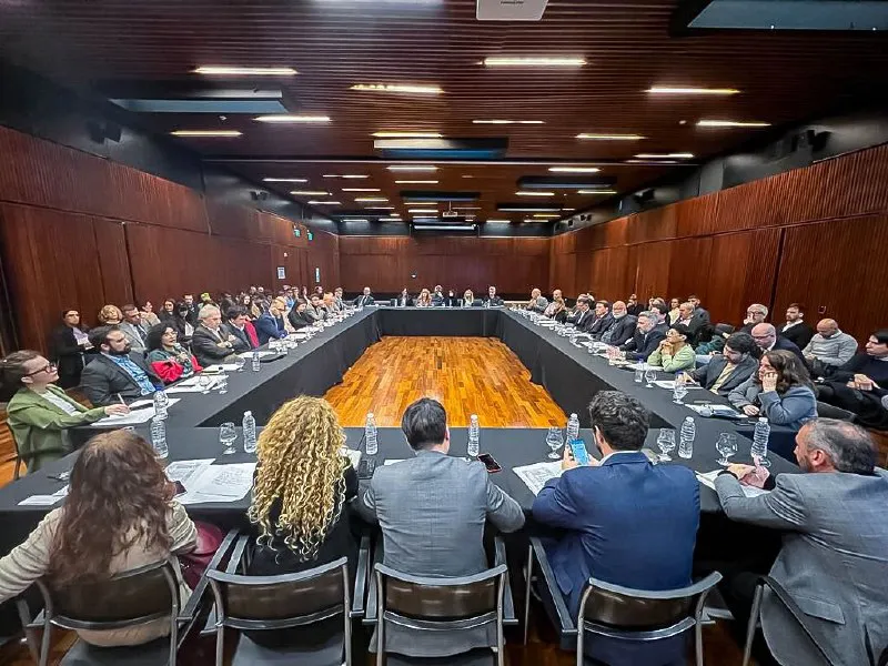 39397254-c869-47d1-b6e9-06978901e361