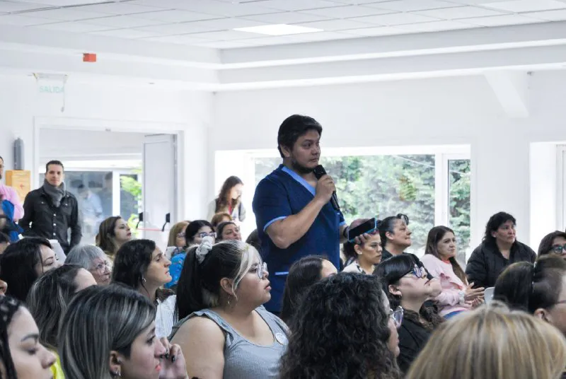 ea33ea57-cb39-41d3-bfc8-c1789a2bf29c