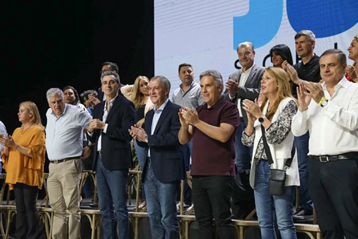 783781-dirigentes_0