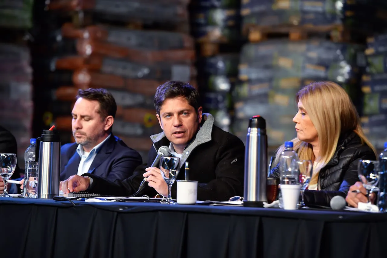 kicillof-festejo-el-dia-de-la-industria-con-el-VM64HKC2QBDG7DBFRLXDP7IVFM