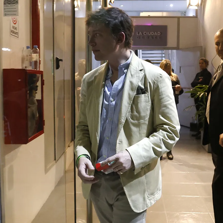 68153a079c186-screen-and-max-width480px_880_880!