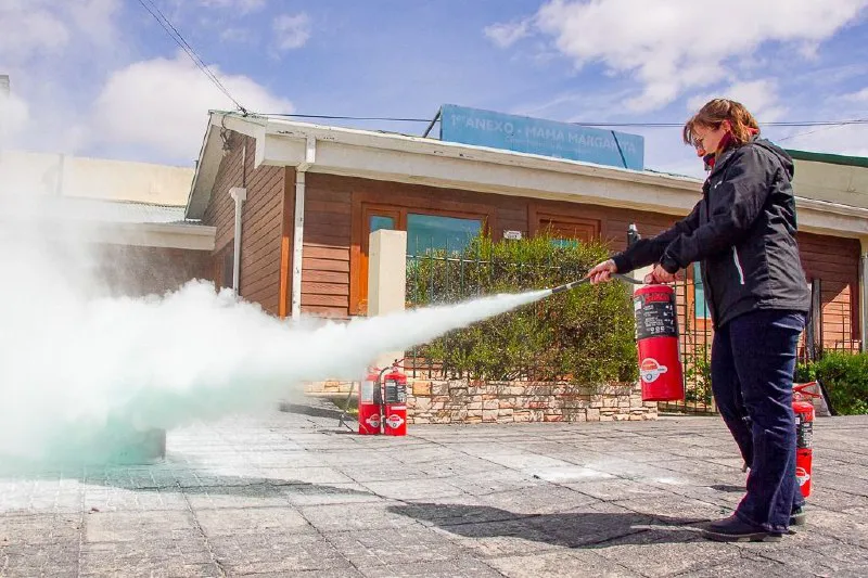 6652e206-0bf0-48ea-8fda-28b31e94b07c