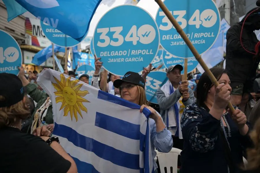 20241027-elecciones-en-uruguay-1899440