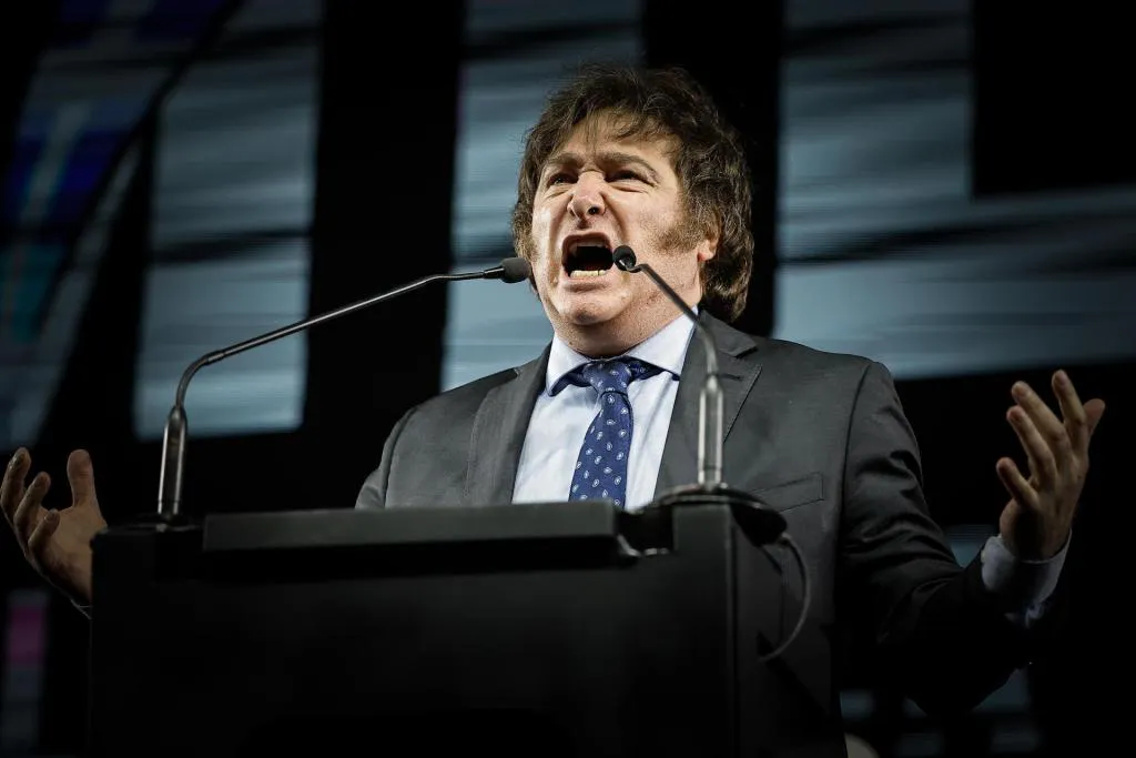 javier-milei-la-rock-star-que-pateo-el-tablero-de-la-politica-argentina
