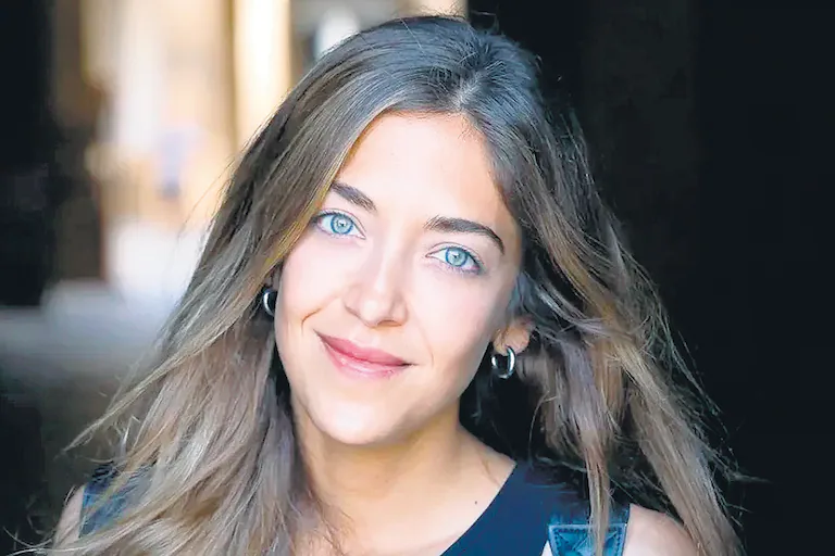 MVITSNJQ4FEM7DHEXFCZMSEQ6E