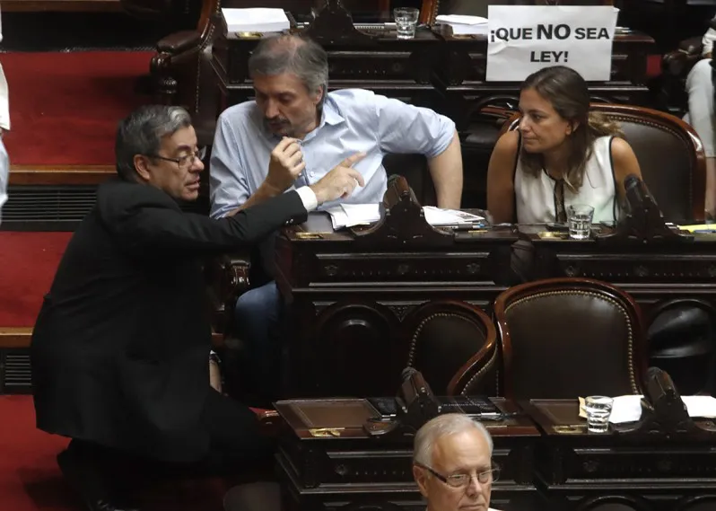 65c1481232633_798_569!