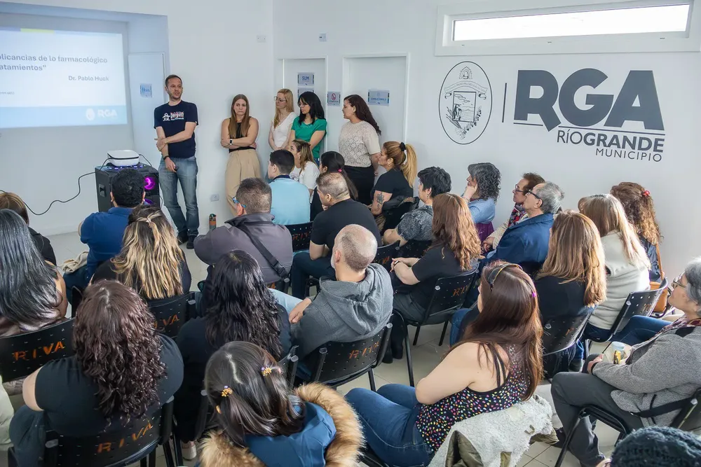 f23b8ad7-fec0-4a27-9da7-069210ef49fe