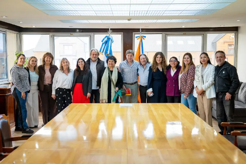 30b02c7b-a465-4365-b03c-50464dcaba32