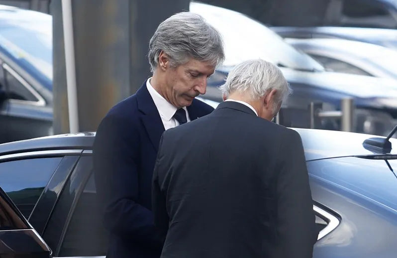 6902360862c70_798_518!