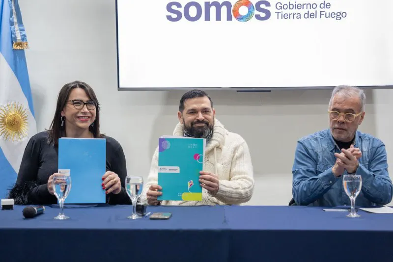 7810a371-41a5-4dd5-9bb3-13f2fbcb43c7