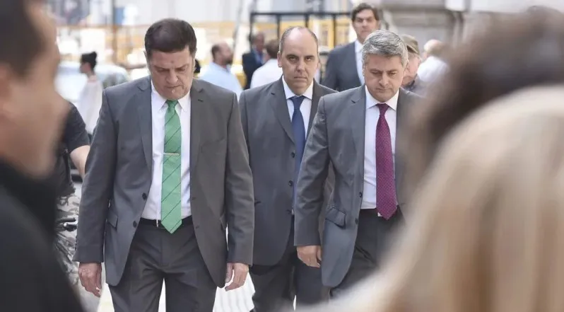 677c251bb2a9f_798_441!