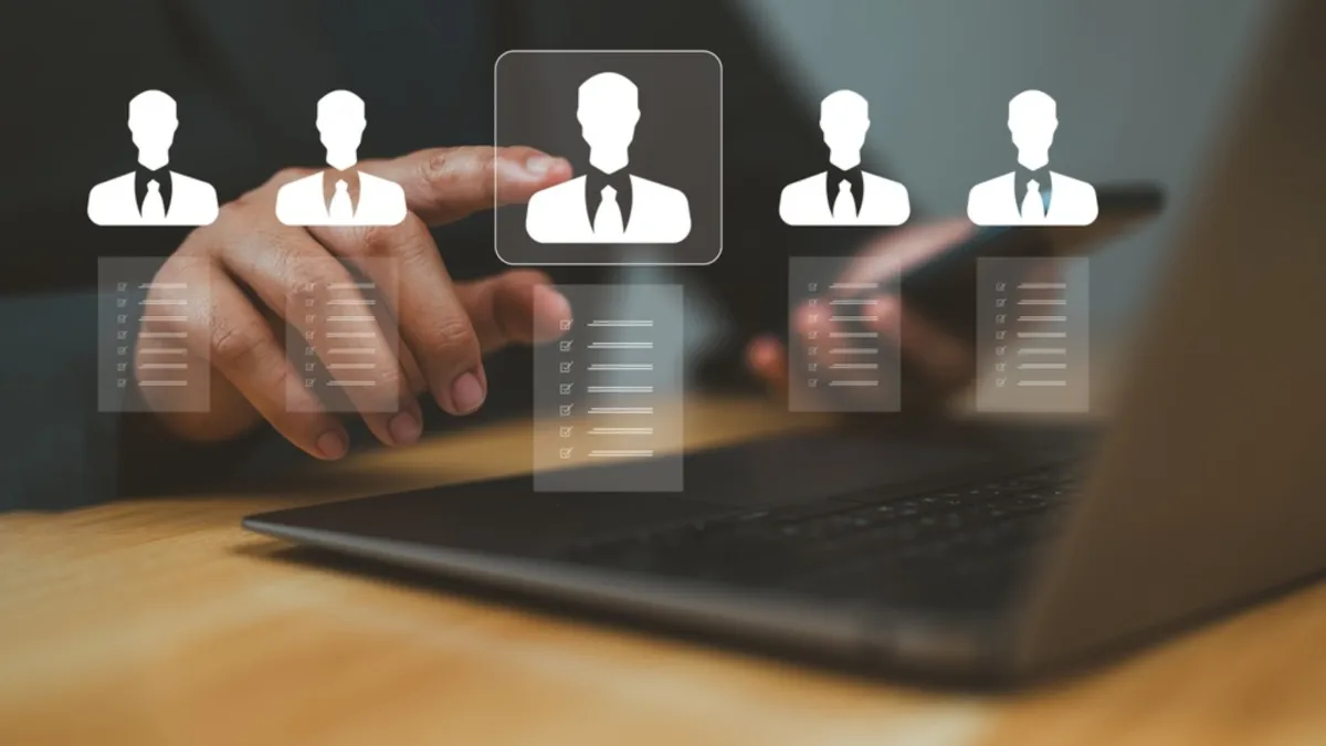 cv-reclutamiento-vacante-oferta-de-empleo.jpg_554688468