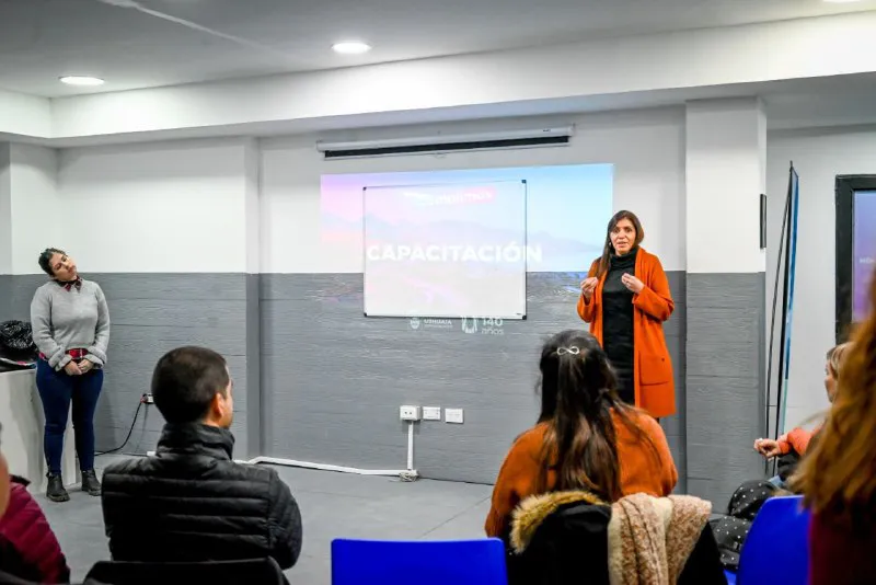 06985428-c747-41d5-91bb-1f8421cdf915