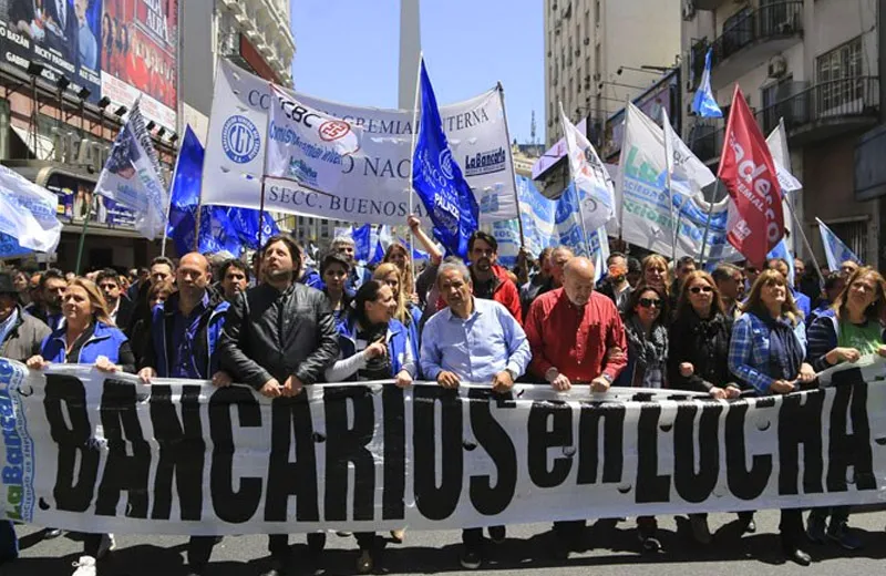 Bancarios-rechazoaldecretosociedadanonimaBancoNacion