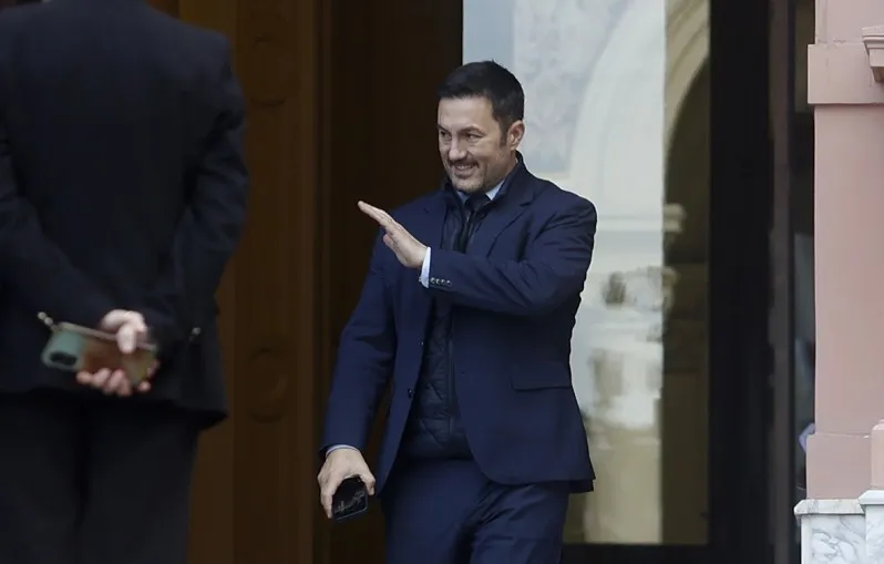 6902366cd5b86_798_509!