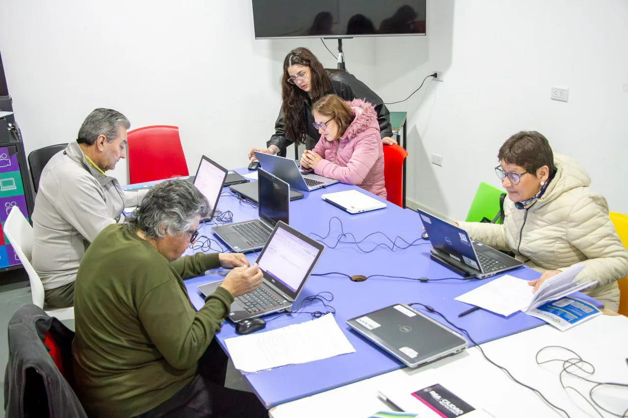 dee3e5d6-4bb7-472b-bfb2-590ce7508d39