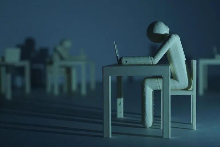 Max-Gruber-Clickworker-3D-printed-Better-Images-of-AI-CC-BY-768x512