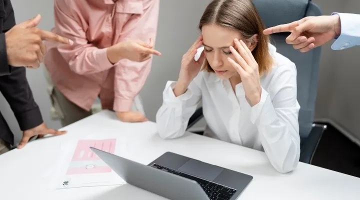 workplace-violence-taking-place-colleagues.jpg_429830410