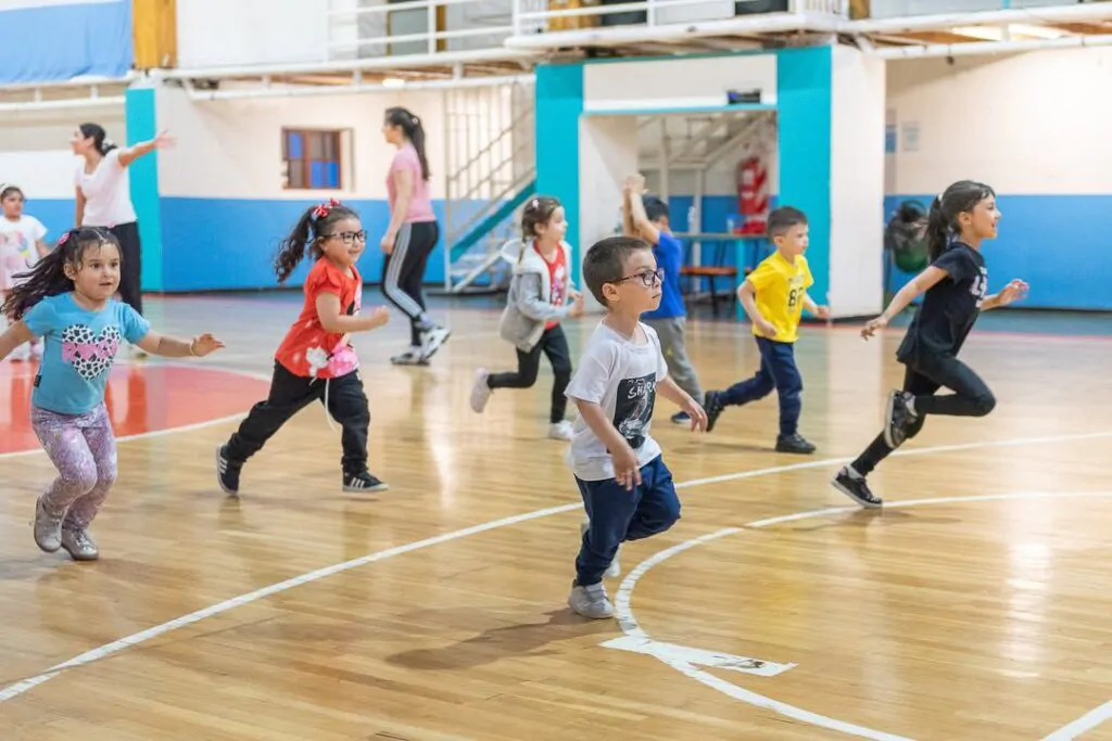 photo_5053158908309998379_y-1024x683