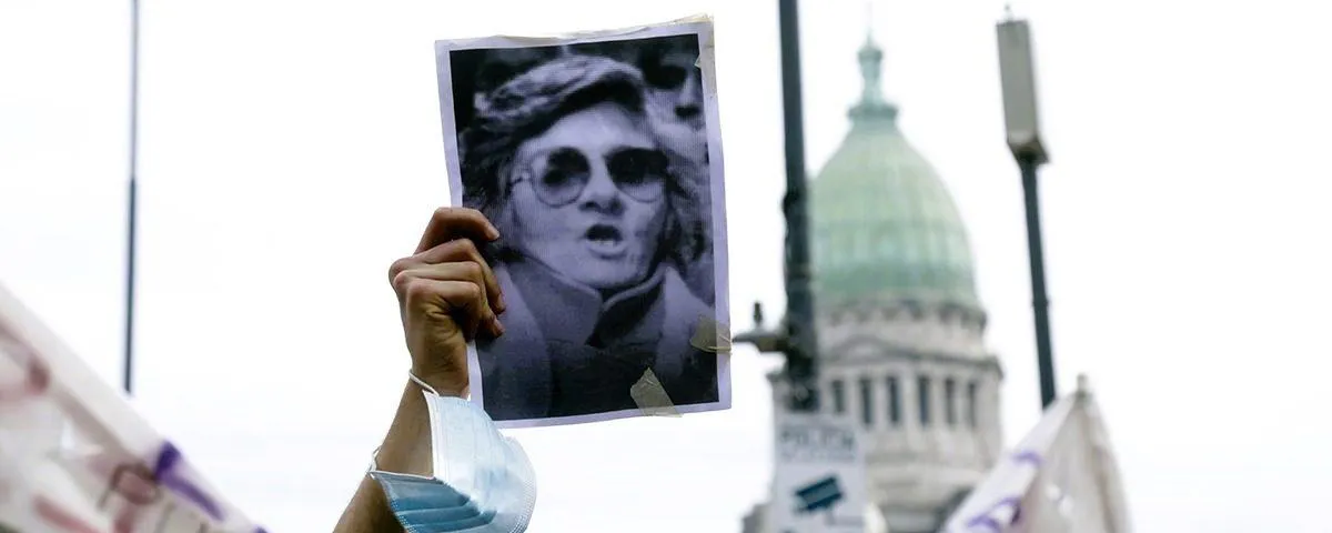 marcha-jubilados-veto-ley-congreso-Edgardo-Gomez-11-1200x480