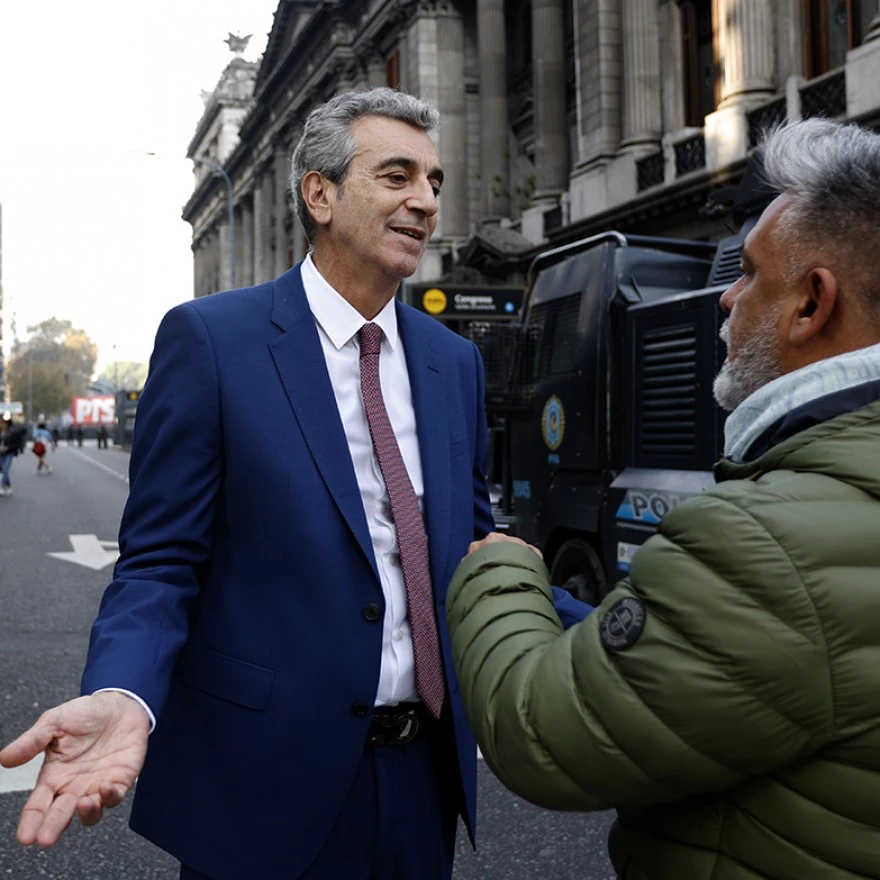 6842f7adadba9-screen-and-max-width480px_880_880! (1)