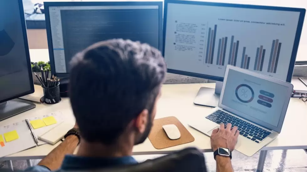 645bef38b852e__980x549