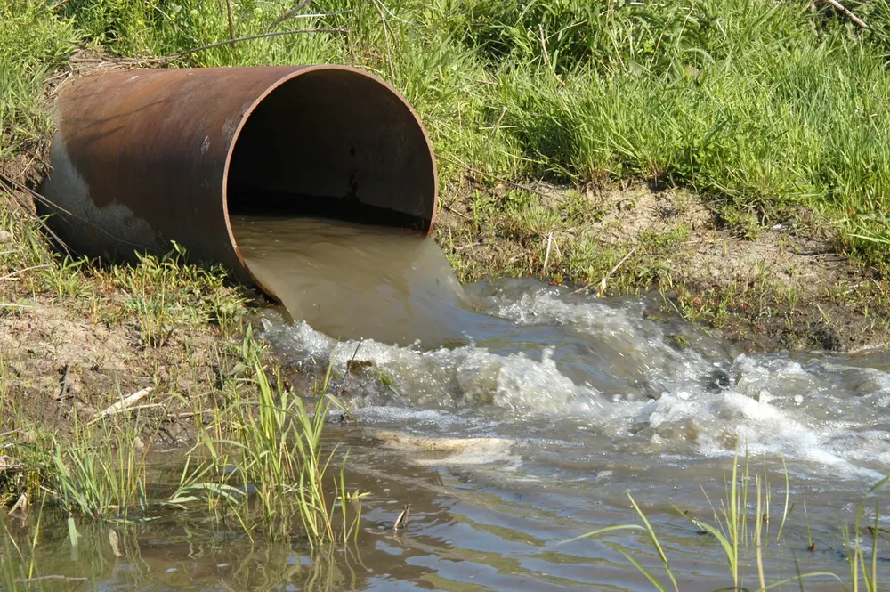 Discharge_pipe