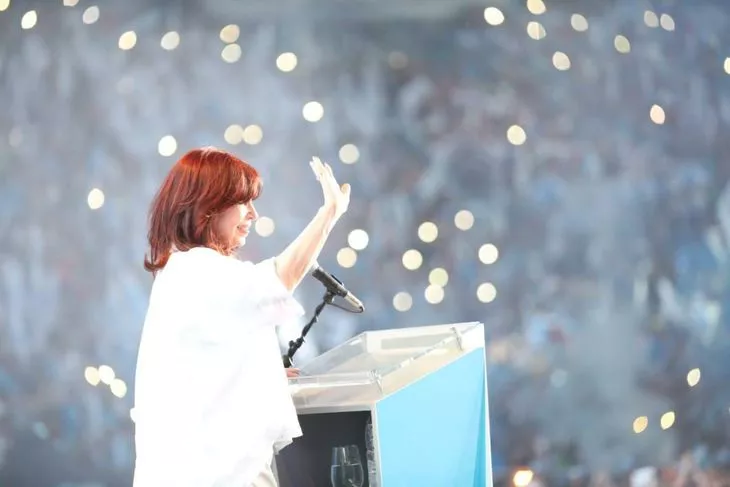 cristina-kirchner-la-platajpg