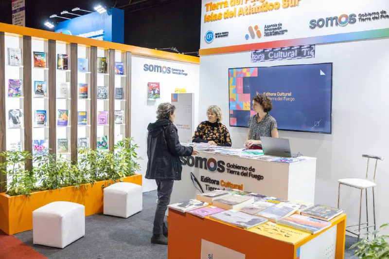 7f1dfe2f-365a-421c-aa98-efaff7927e79