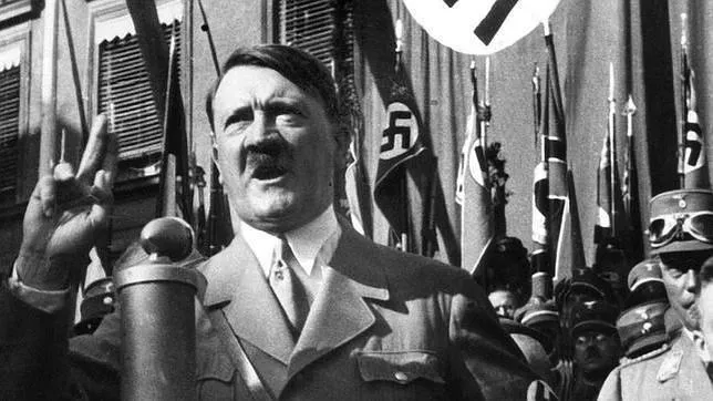 Adolf-Hitler