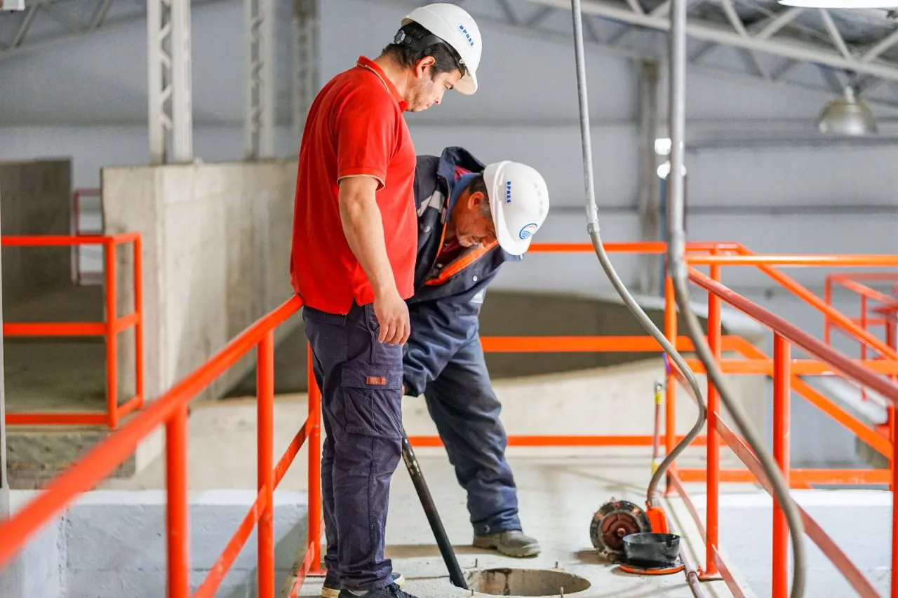 cabeff0e-20e6-4f6c-af6a-dc49bbed4497