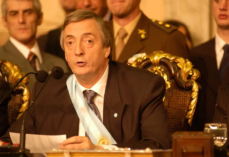1027_muerte_nestor_kirchner_cedoc_g98
