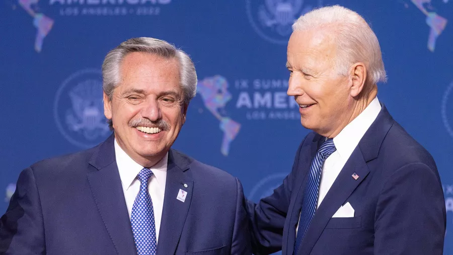 biden-fernandez