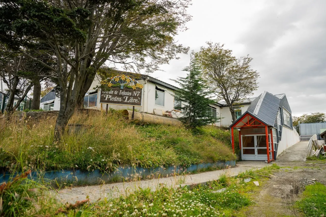 a96799b8-8330-486f-bdd9-72f568401b6d