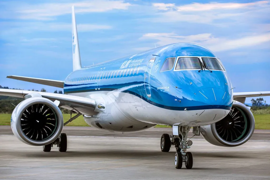 Embraer-E195-E2-KLM-23-1024x683